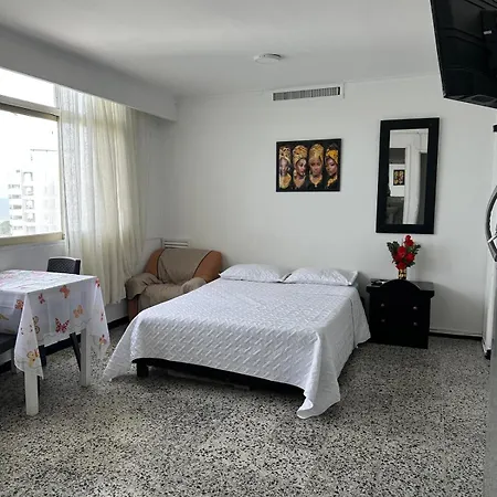 Aparthotel Laguito