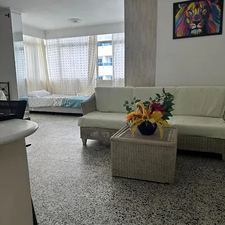 Laguito Aparthotel