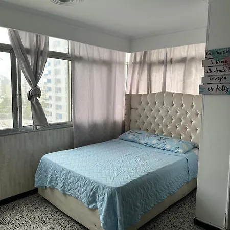 Aparthotel Laguito 3*
