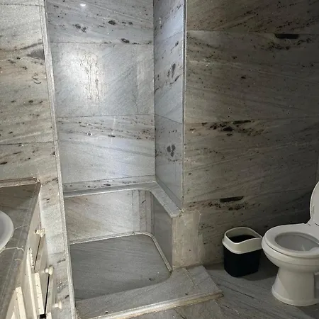 Laguito Aparthotel